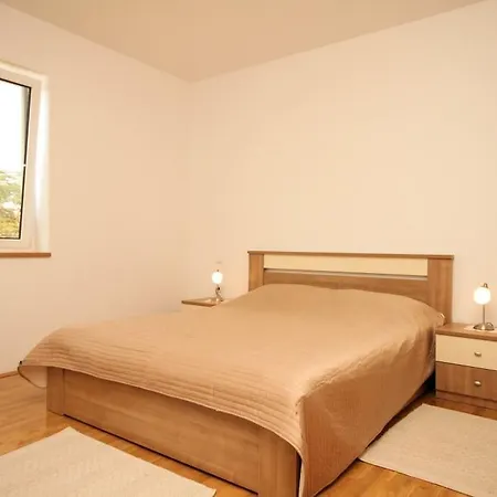 Apartament 829b *