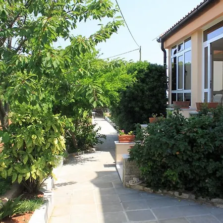 829b Apartamento Ugljan